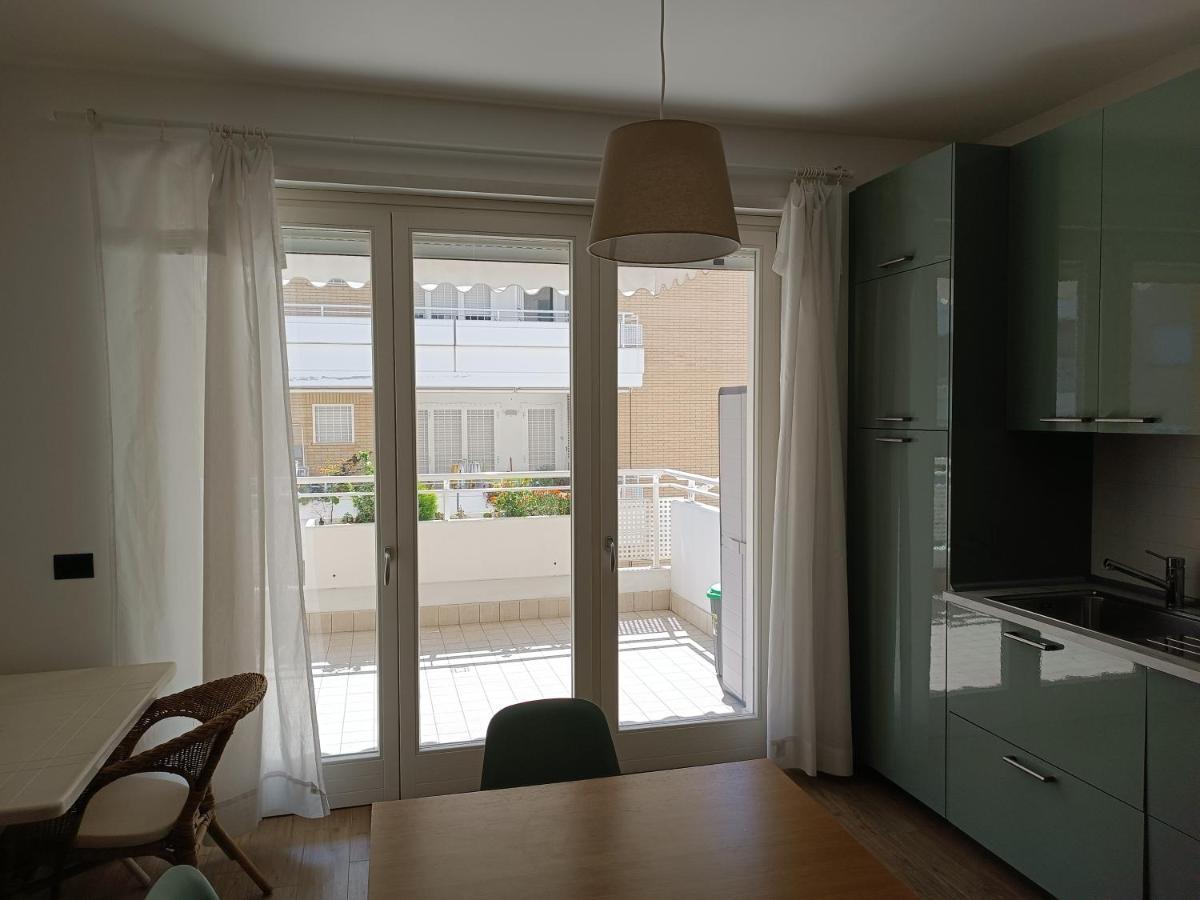 Appartamento Per 4, Metro B Monti Tiburtini, Ac, Wi-Fi Rom Exterior foto